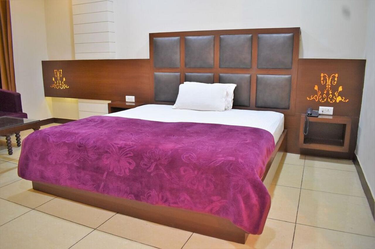 Hotel Ashish Continental Phagwara Exterior photo